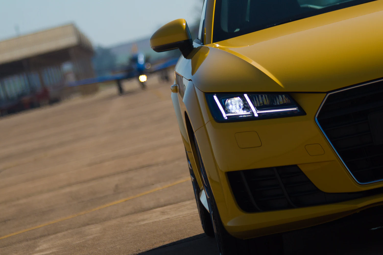 fotografia editorial eurobike audi tt e esquadrilha da fumaca 010