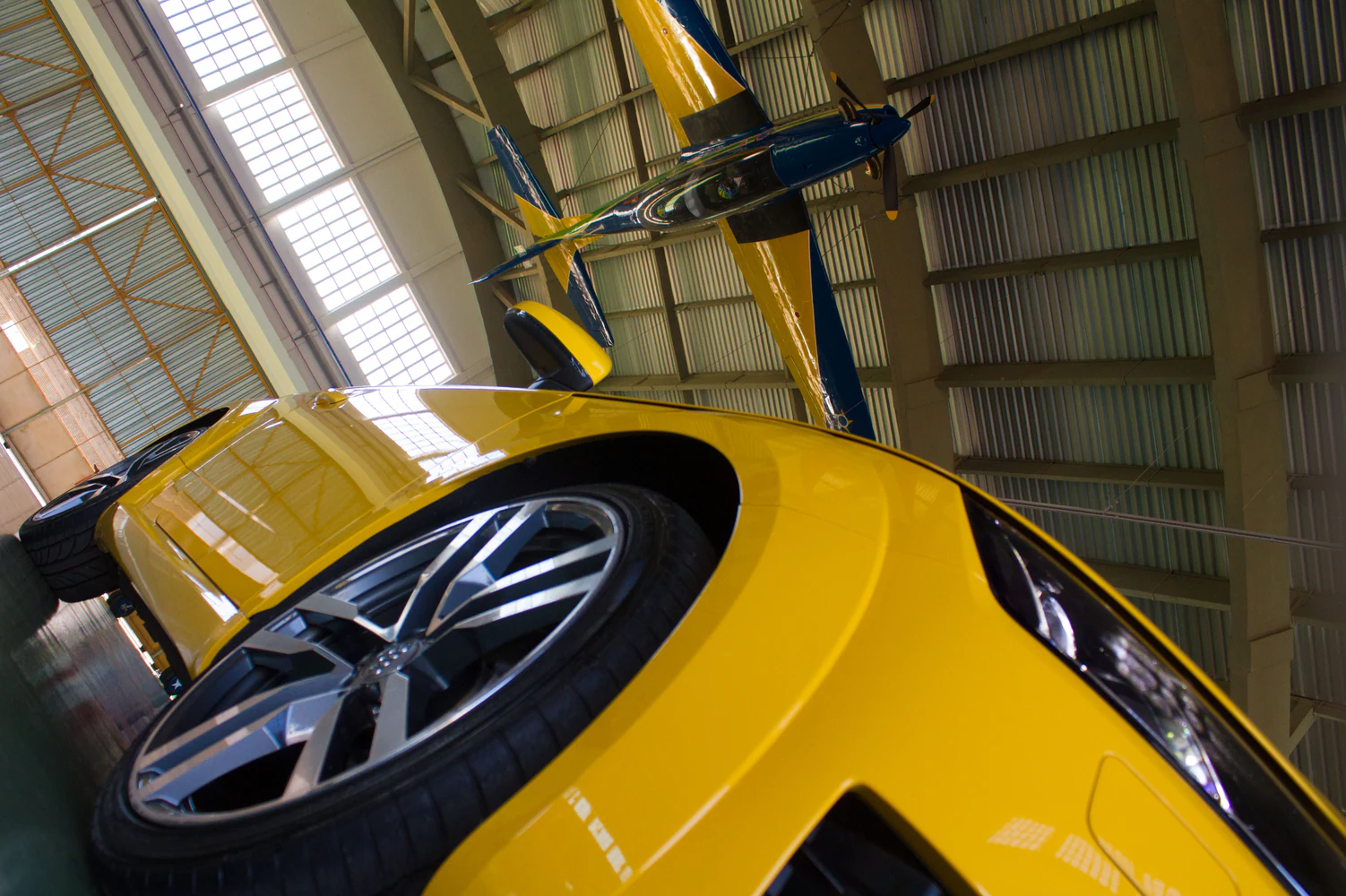 fotografia editorial eurobike audi tt e esquadrilha da fumaca 029