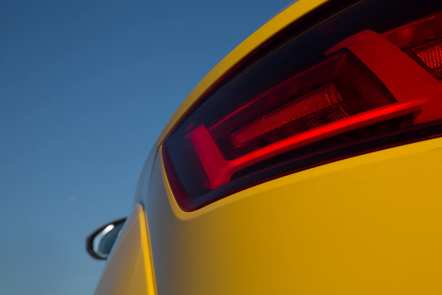 fotografia editorial eurobike audi tt e esquadrilha da fumaca 052