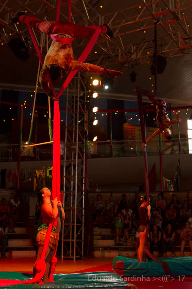 fotografia palco vida de circo espetaculo circense 055