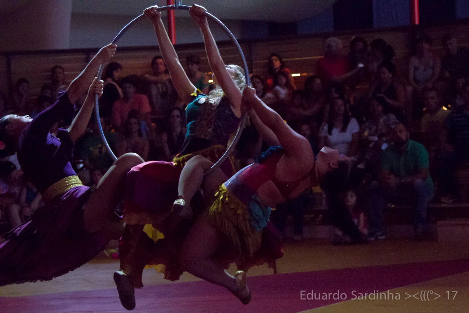 fotografia palco vida de circo espetaculo circense 091